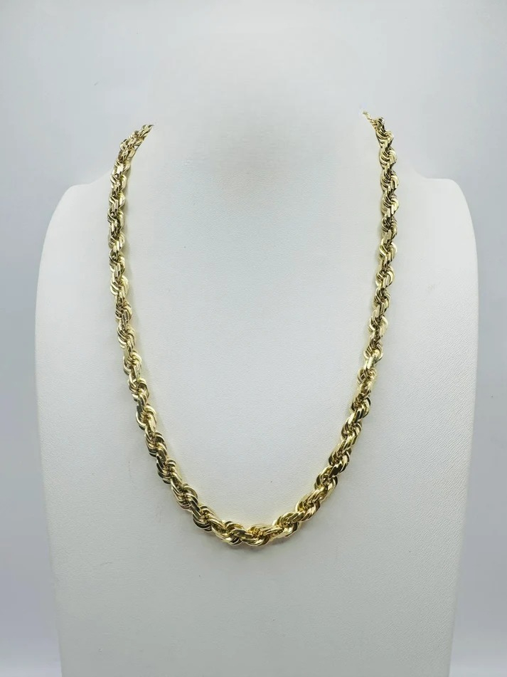 Picture of 8mm 24" 14k Solid Diamond Cut Rope